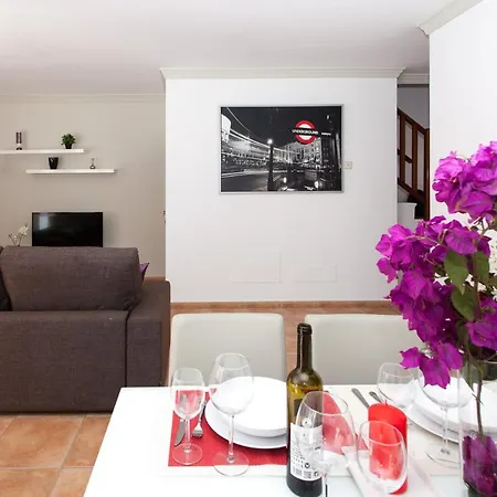La Maison D' Antoine, By Comfortable Luxury